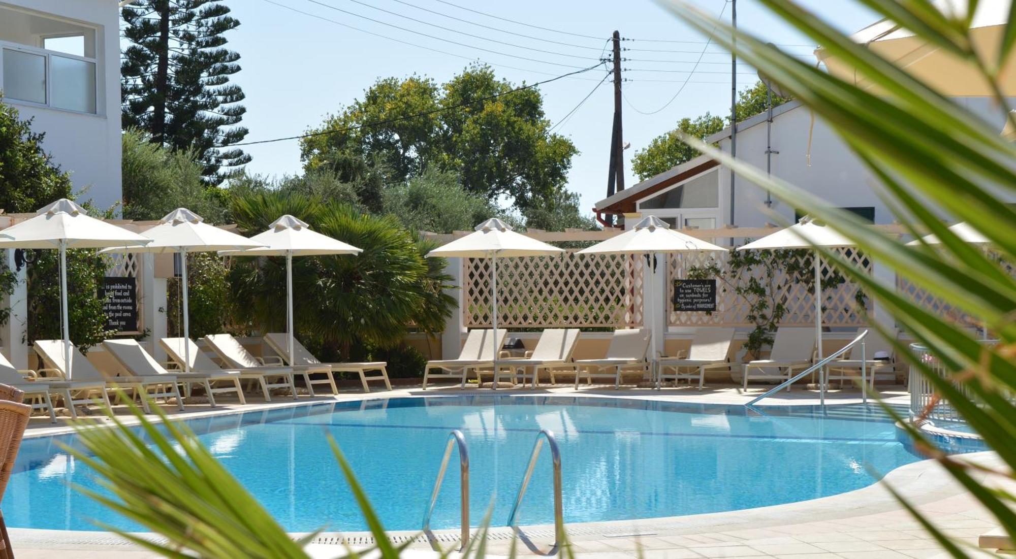 Metaxa Apartments Kávos Екстериор снимка