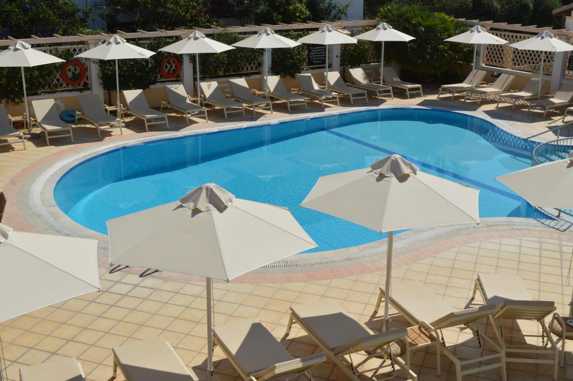 Metaxa Apartments Kávos Екстериор снимка